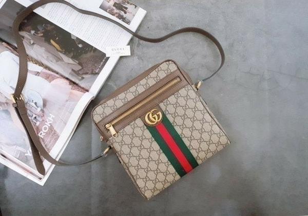 구* 오피디아 메신저백