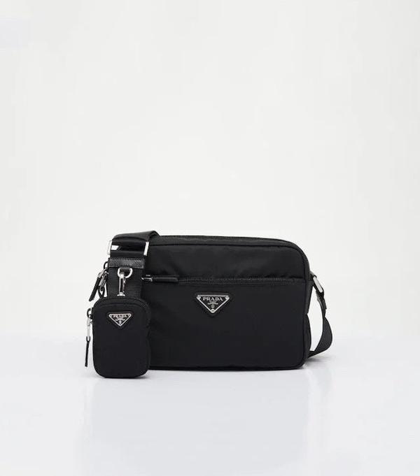 프** 리나일론 렉탱글 숄더백