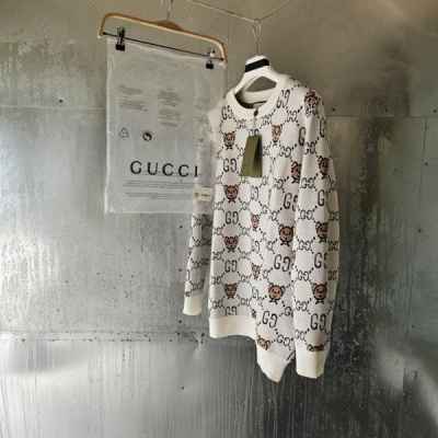 구* 자가드 테디베어 스웨터