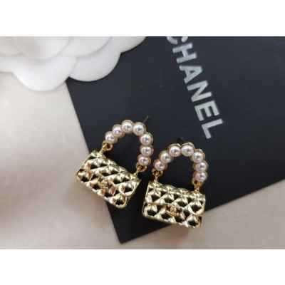 샤* 클래식 진주 귀걸이