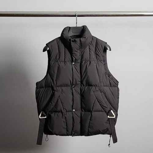 보** 구스 패딩 조끼